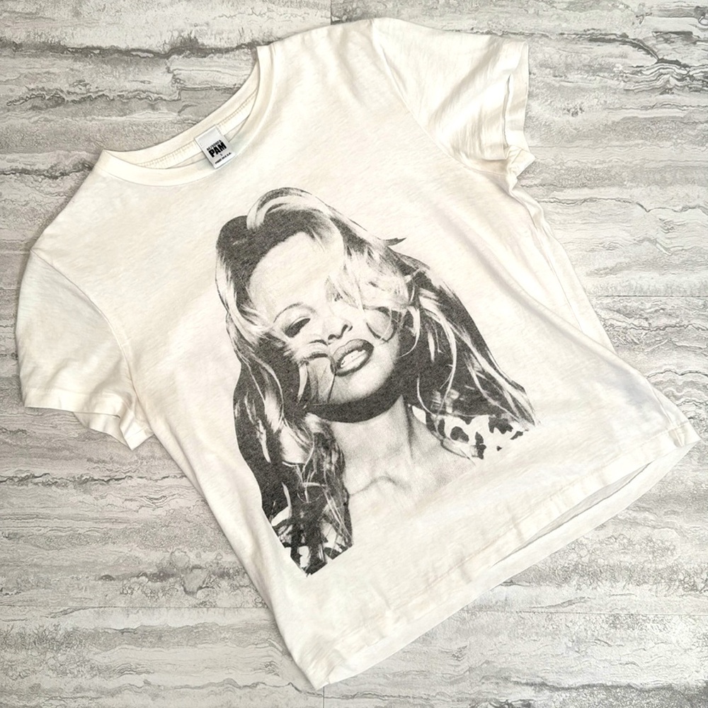 RE/DONE Pamela Anderson T Shirt - Picture 5 of 7